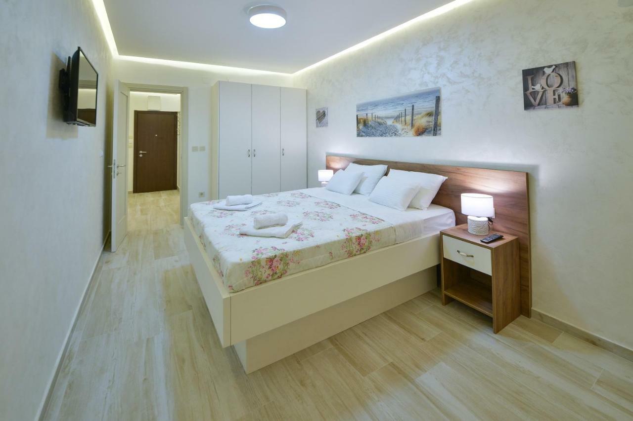 Brand New Apartments Светі-Стефан Екстер'єр фото