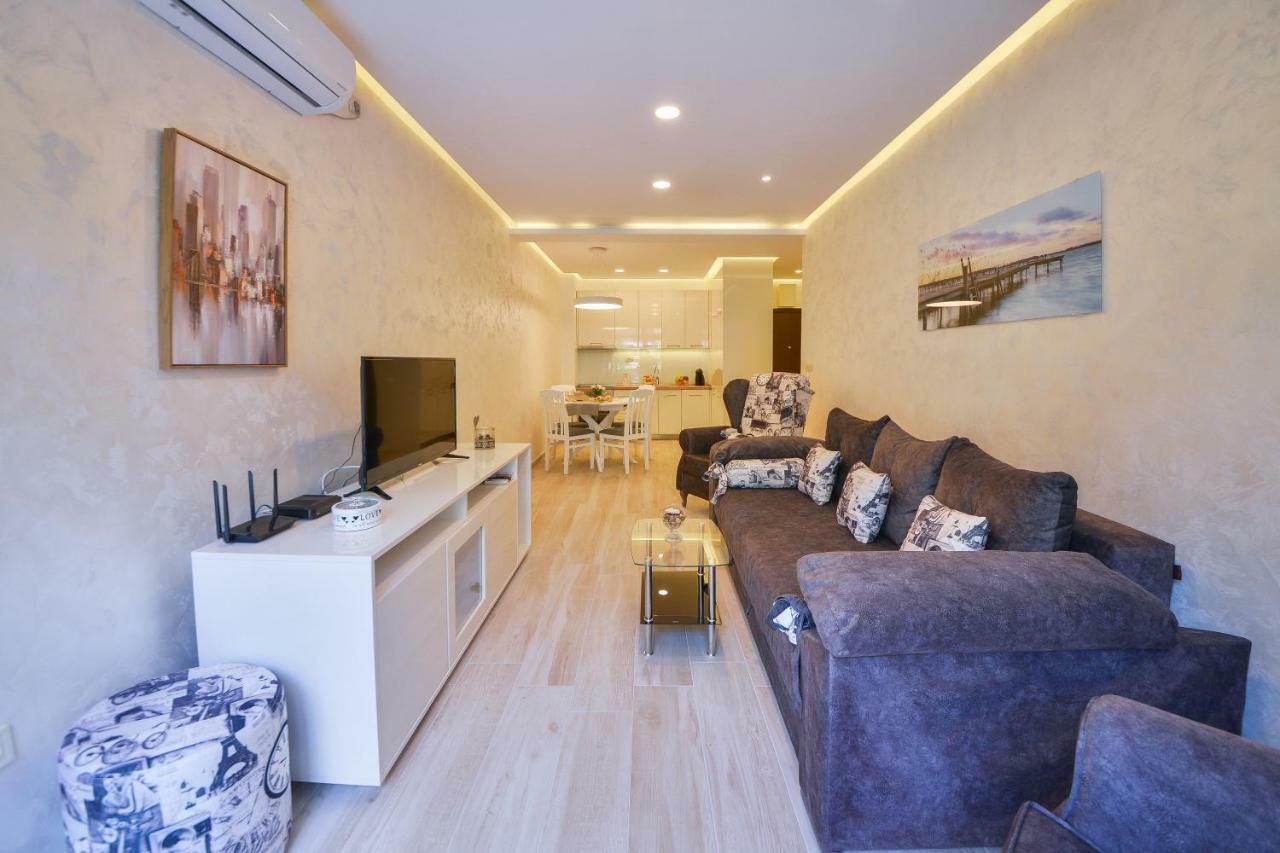 Brand New Apartments Светі-Стефан Екстер'єр фото
