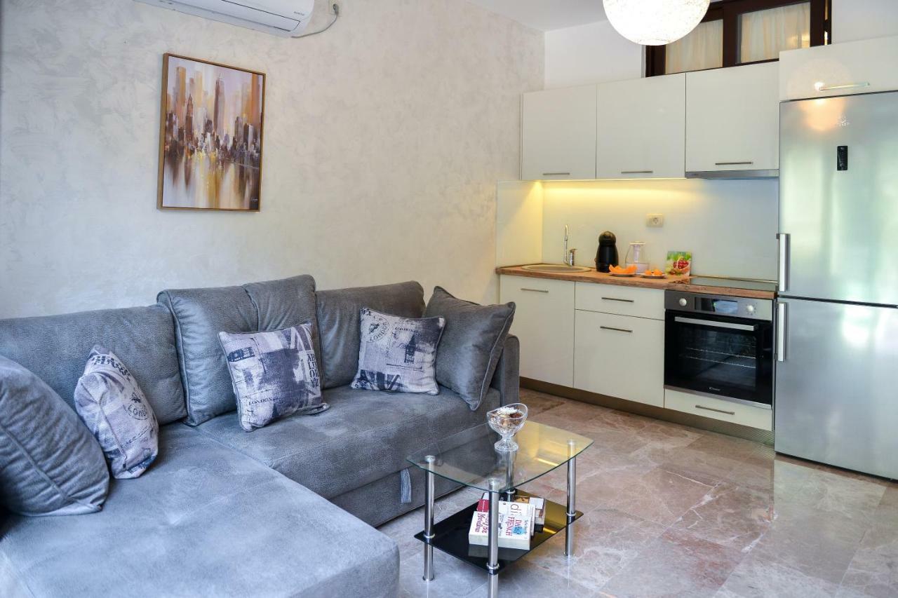 Brand New Apartments Светі-Стефан Екстер'єр фото