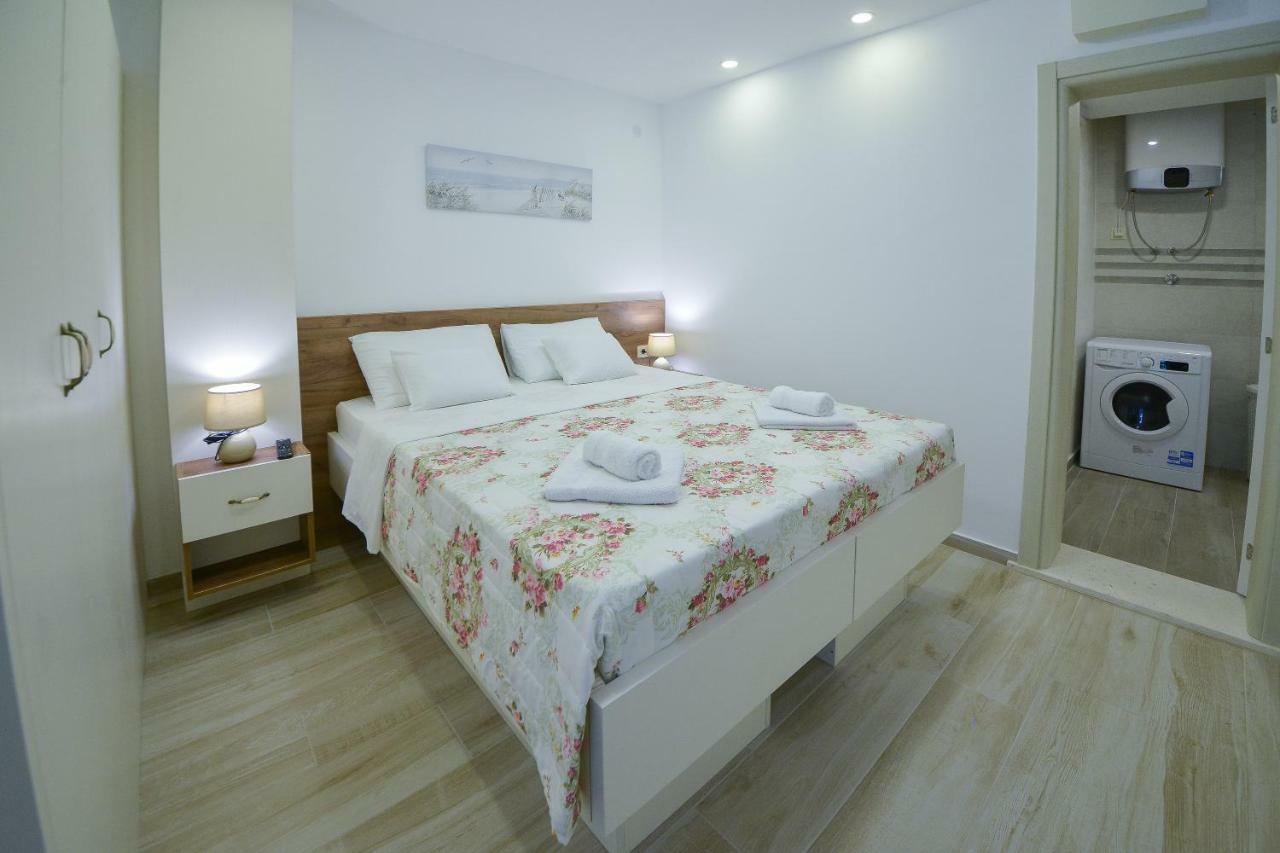 Brand New Apartments Светі-Стефан Екстер'єр фото