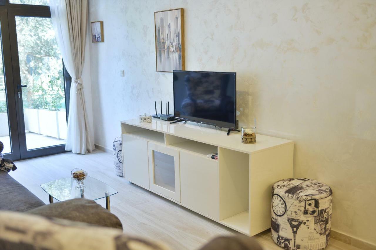 Brand New Apartments Светі-Стефан Екстер'єр фото